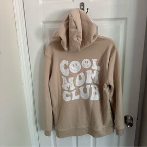 Beige 'Cool Mom Club' Hoodie
